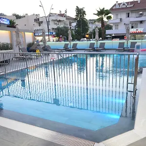 3* Hotel Oasis