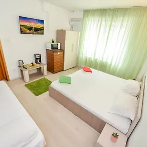 Center Aparthotel Bukarest